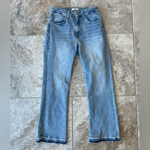 Mavi Anika Mid-Rise Crop Flare w/ Raw Hem, Light Brush Flex Blue, size 28/27